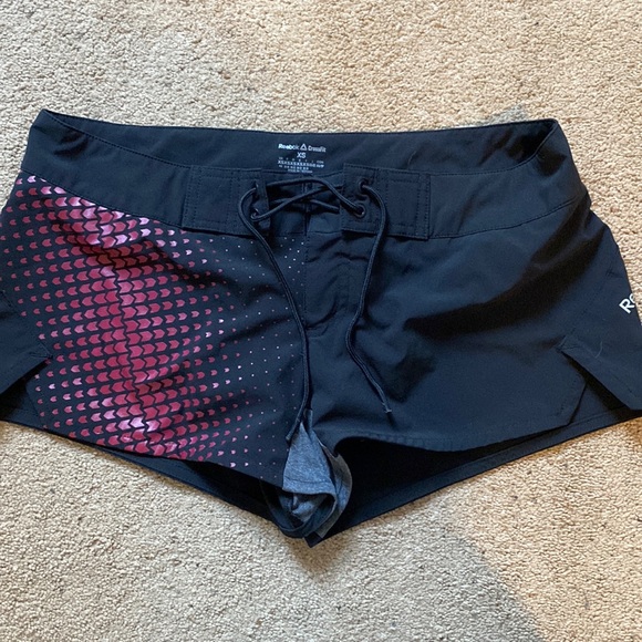 Women’ Reebok CrossFit Shorts - Picture 1 of 3